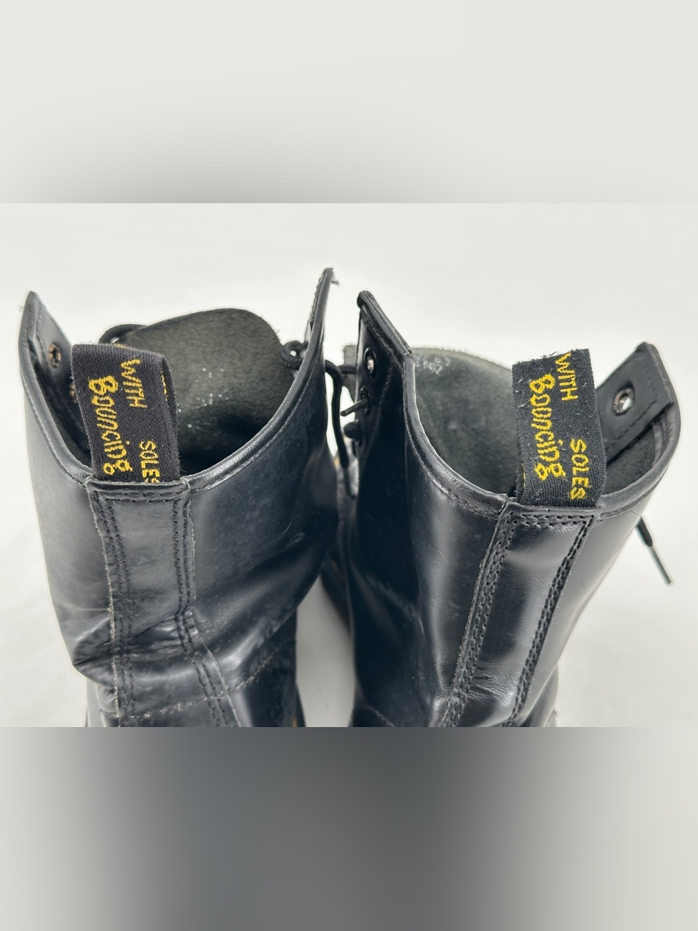 Vintage 1990’s Dr. Martens 1460 Made in England 8-Eye Boots UK 6.5 - Picture 14 of 16